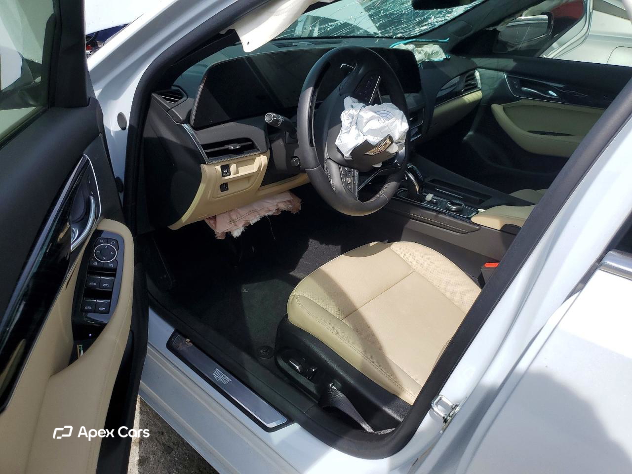 Cadillac CT5 2026