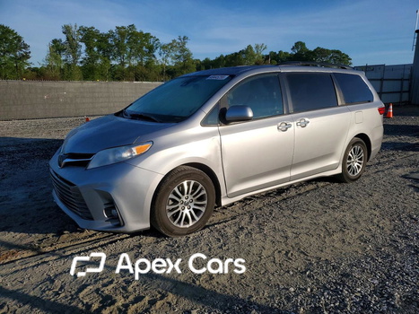 Toyota Sienna 2018 - Image 1 of 14