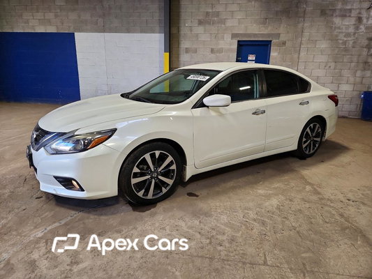 Nissan Altima 2016 - Zdjęcie 1 z 13
