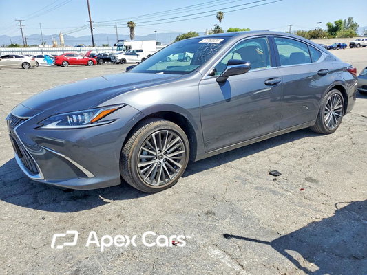 Lexus ES 2022 - Image 1 of 13