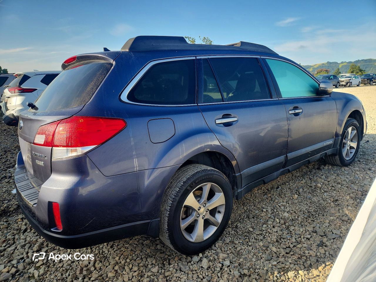 Subaru Outback 2014
