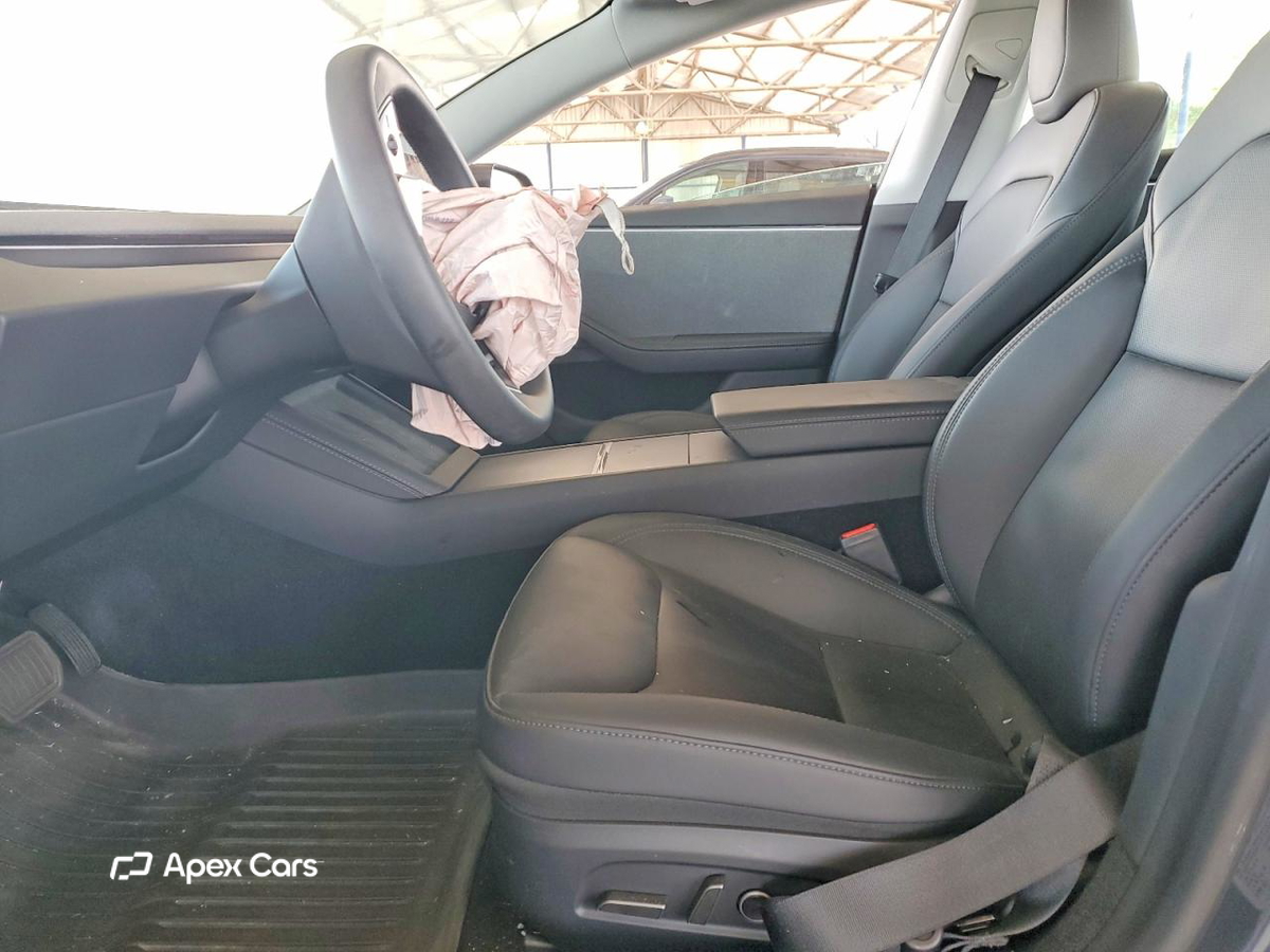 Tesla Model 3 2025