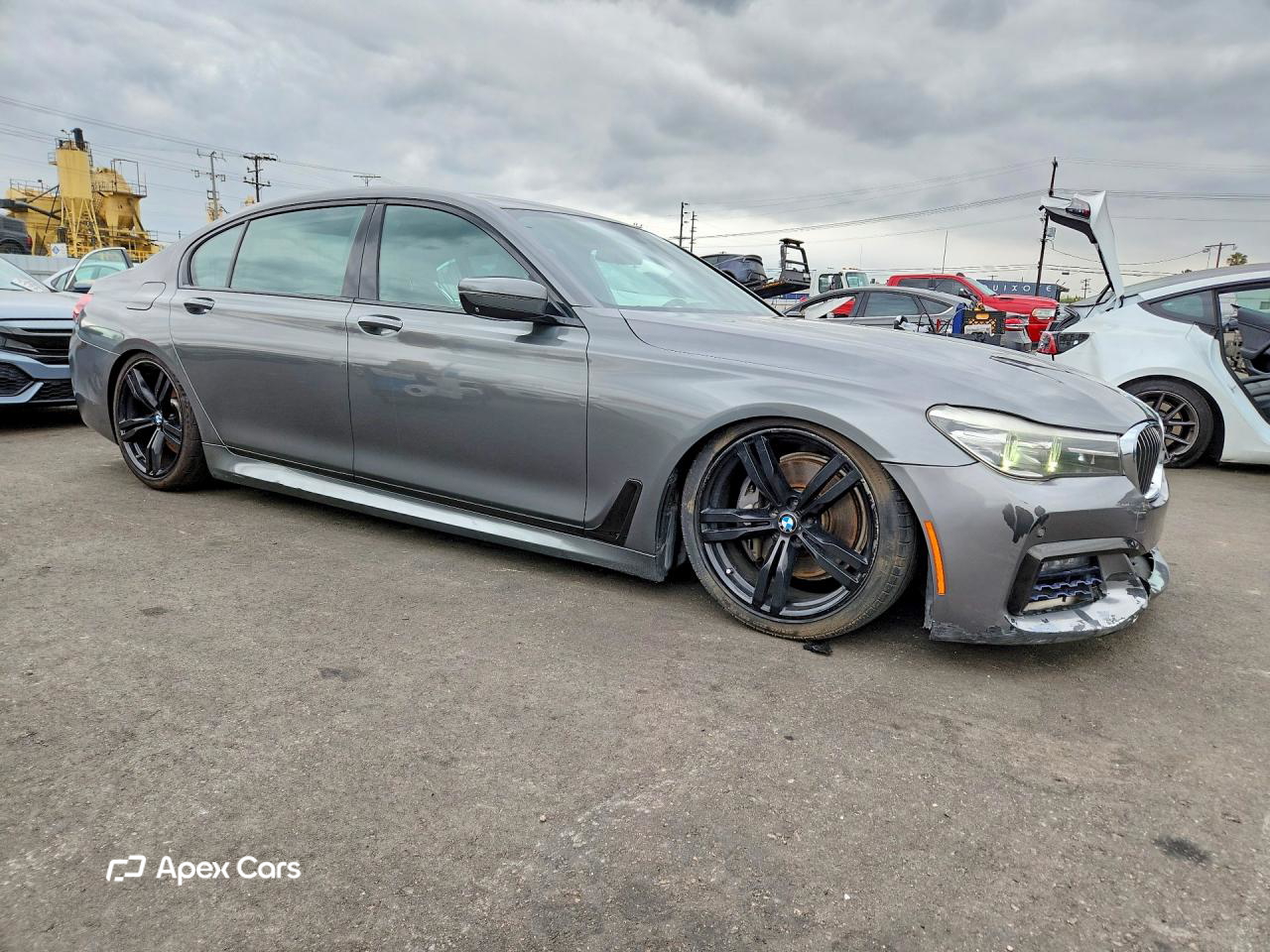 BMW Series 7 2016