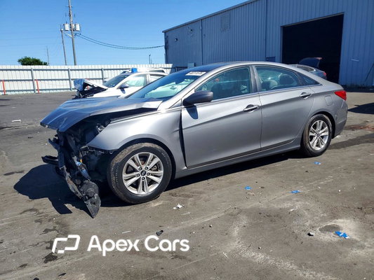 Hyundai Sonata 2011 - Image 1 of 13