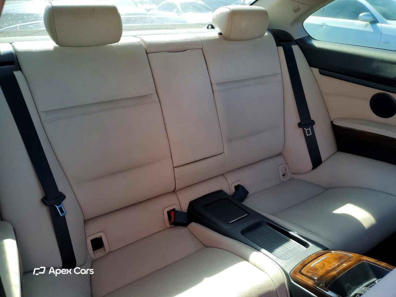BMW Series 3 2011