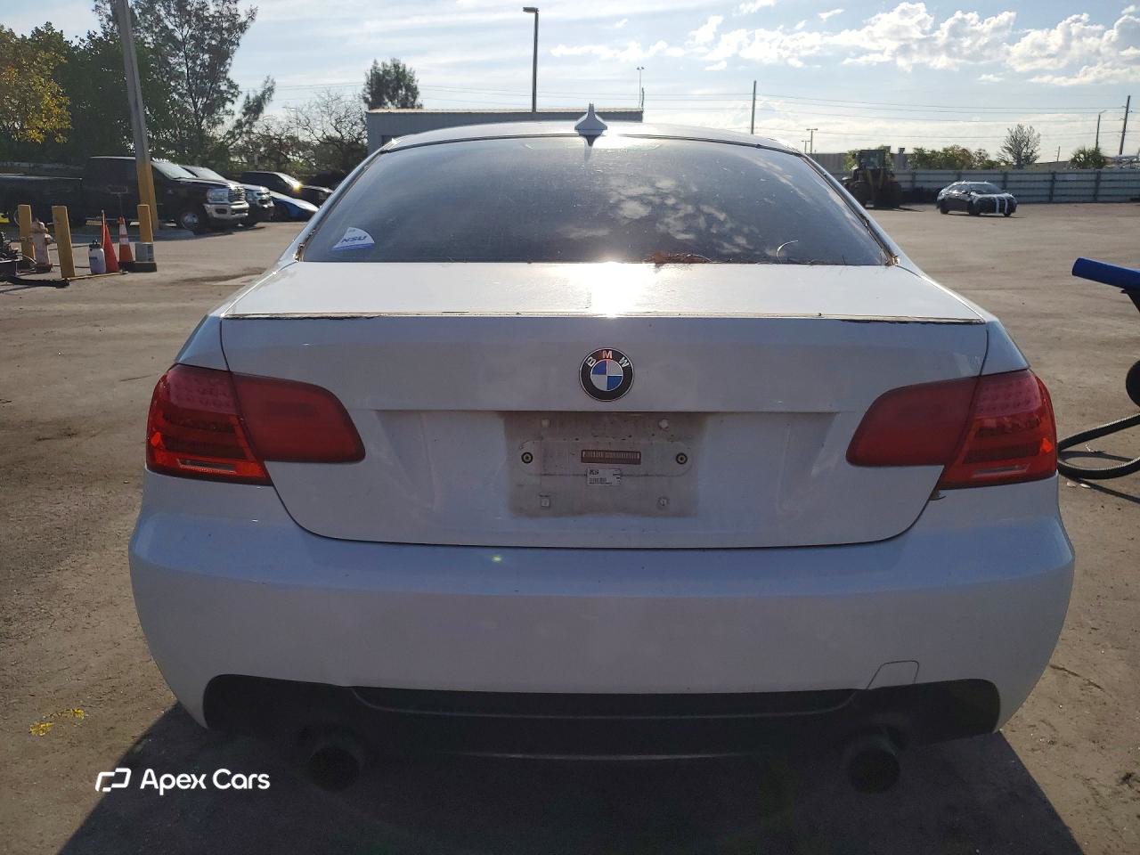 BMW Series 3 2011