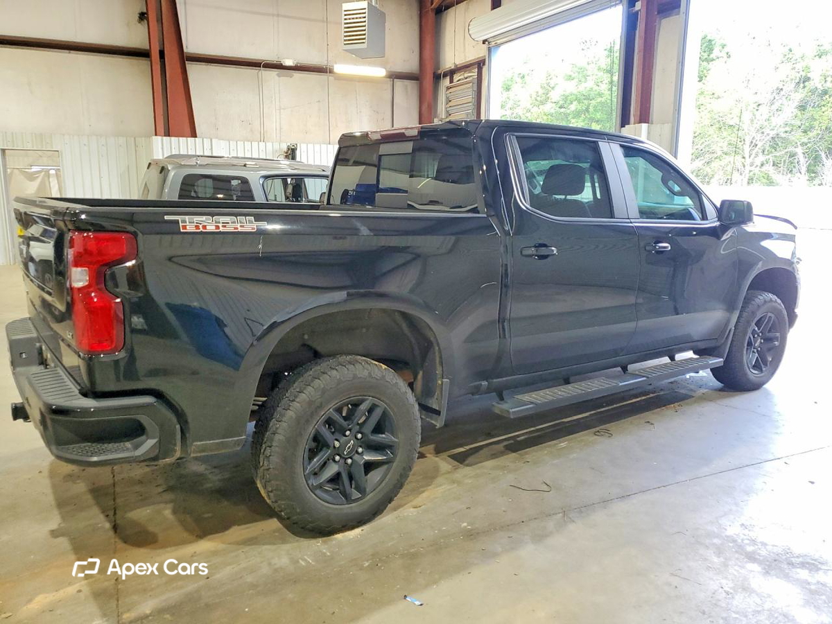 Chevrolet Silverado 2021