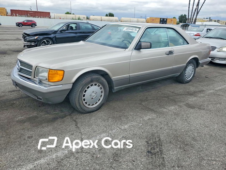 Mercedes-Benz  1990 - Image 1 of 12
