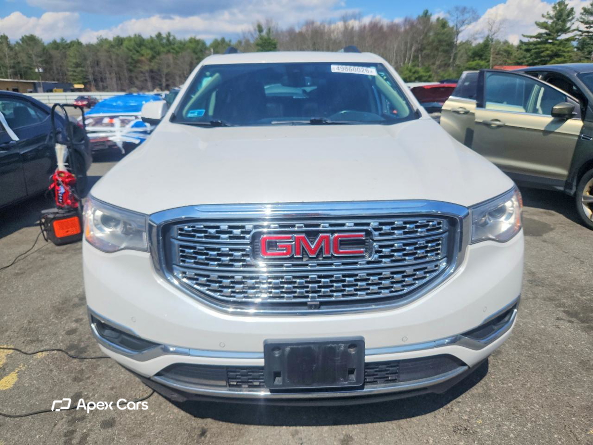 GMC Acadia 2017