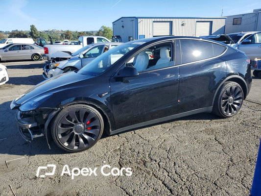 Tesla Model Y 2022 - Zdjęcie 1 z 10