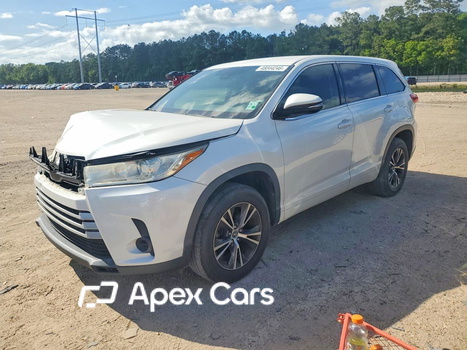 Toyota Highlander 2017 - Image 1 of 13