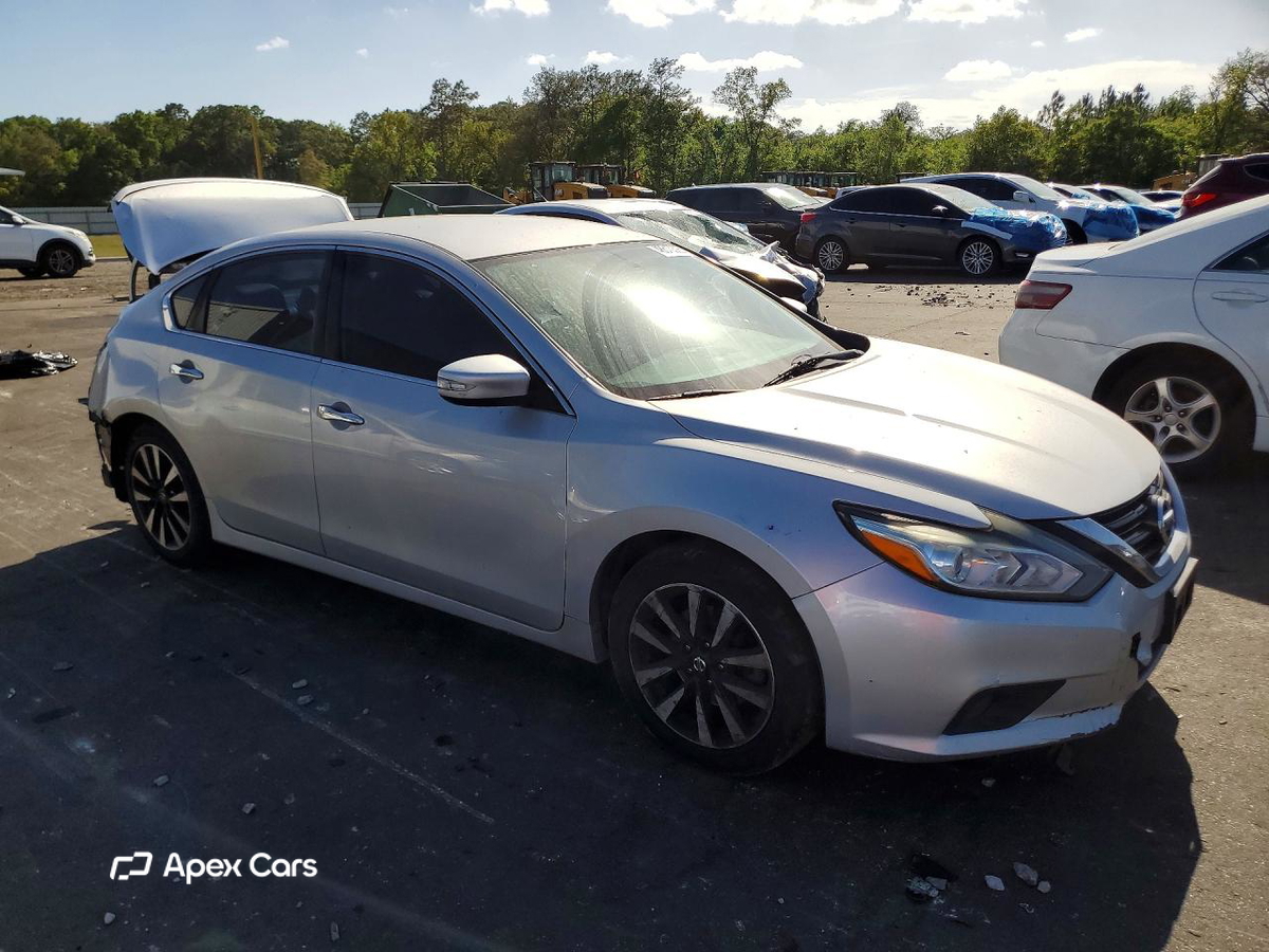 Nissan Altima 2018