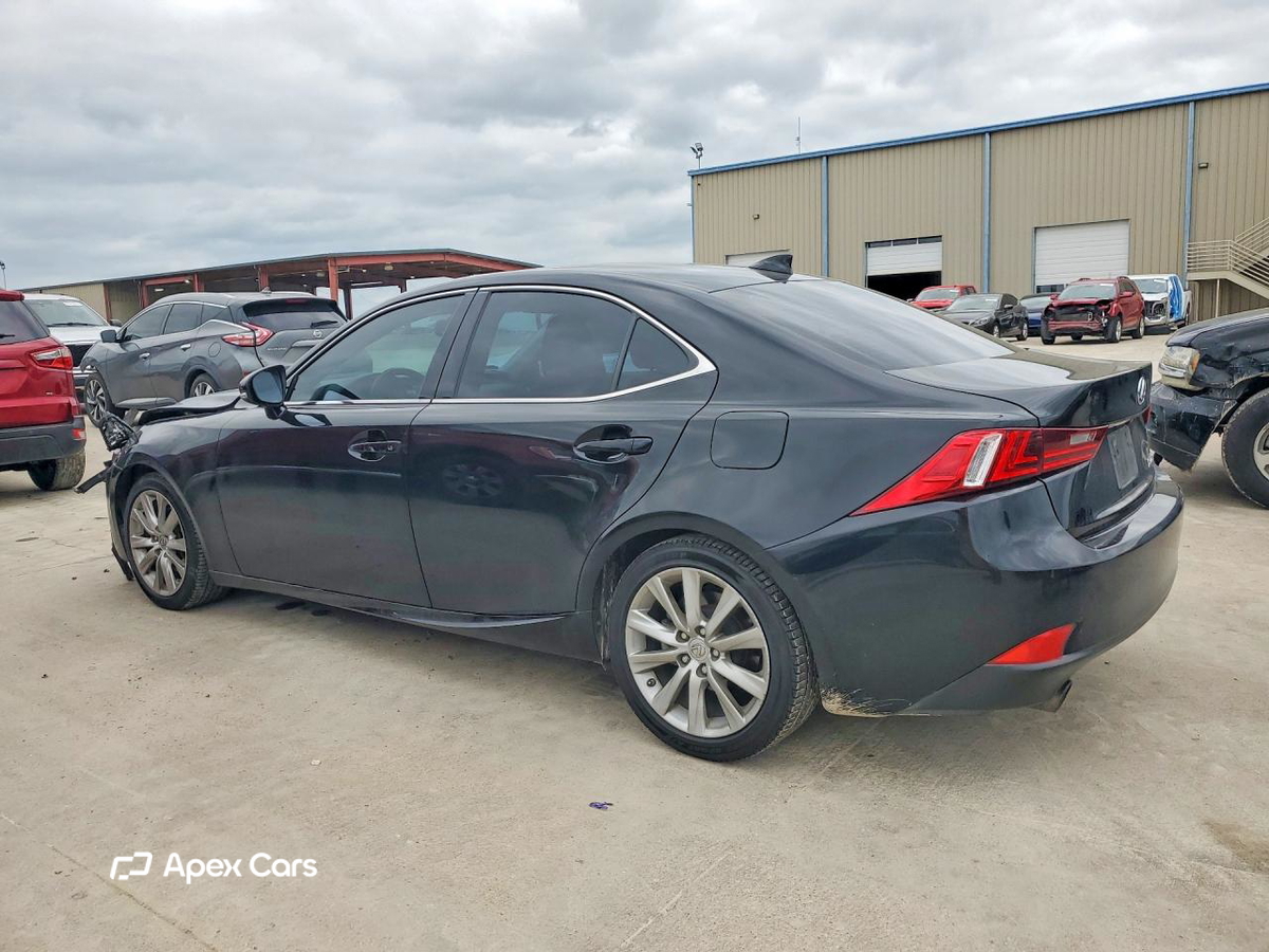 Lexus IS 2015