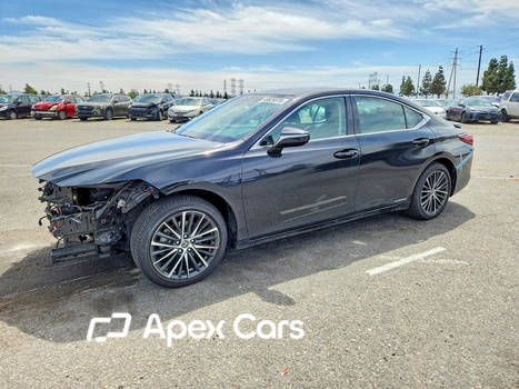 Lexus ES 2022 - Image 1 of 14