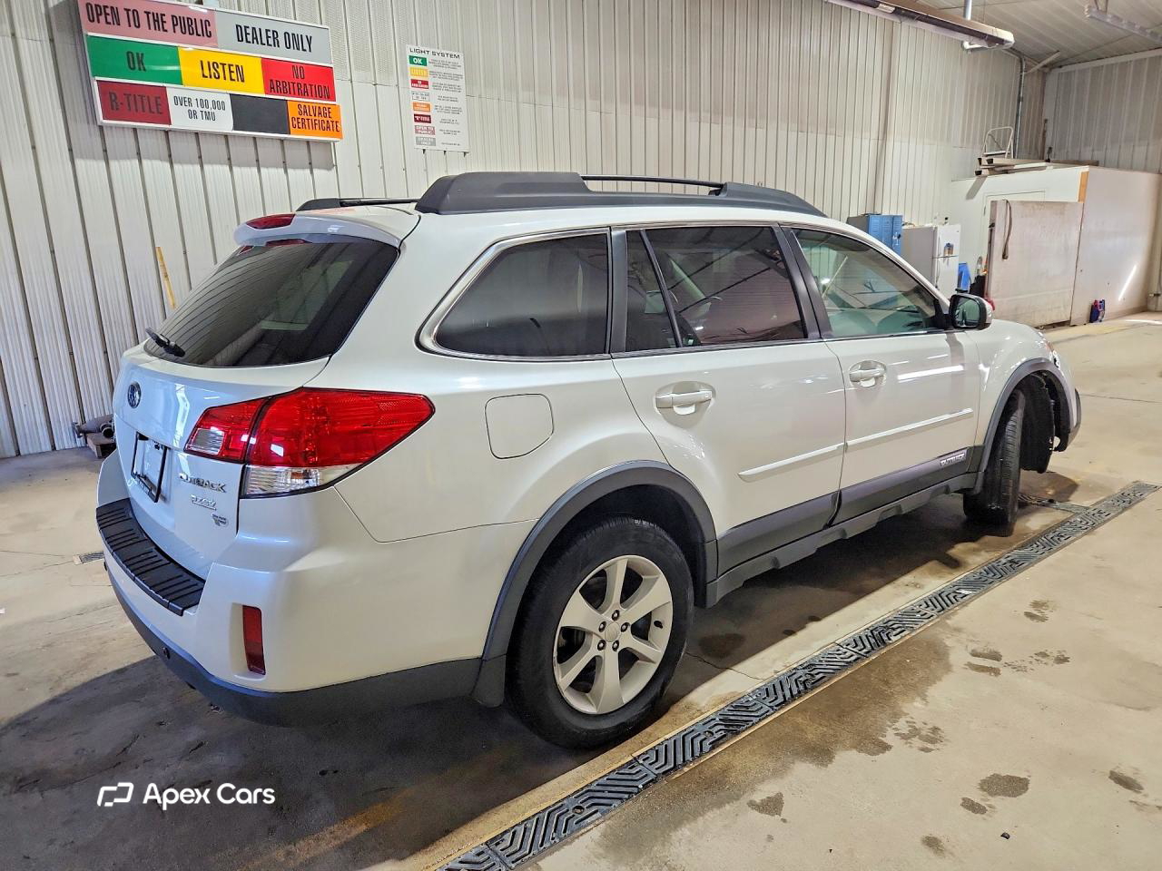 Subaru Outback 2013