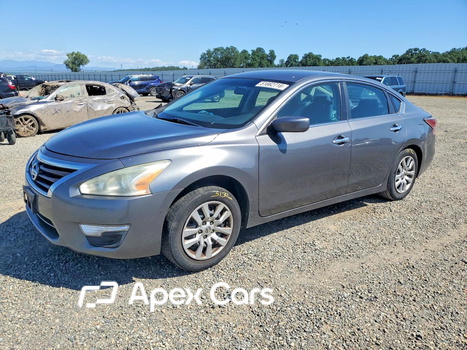 Nissan Altima 2015 - Image 1 of 13