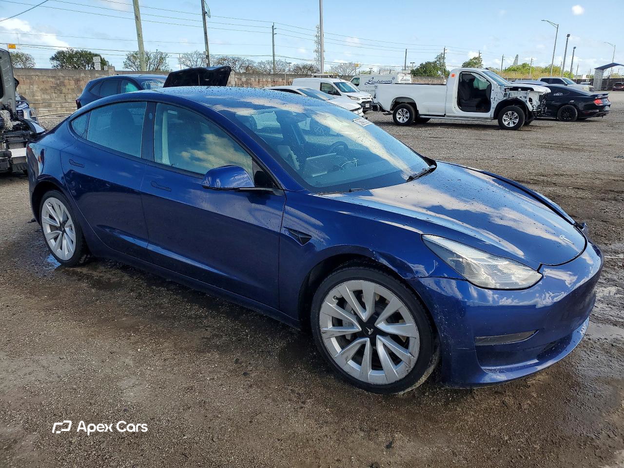 Tesla Model 3 2022