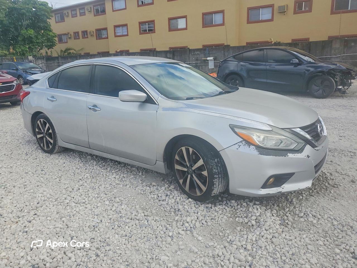 Nissan Altima 2017