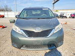 Toyota Sienna 2012