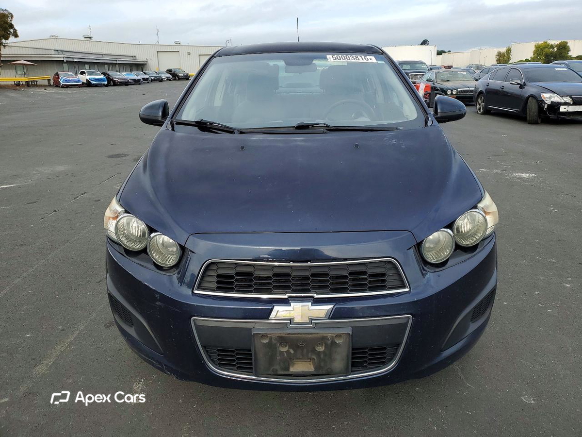 Chevrolet Sonic 2015