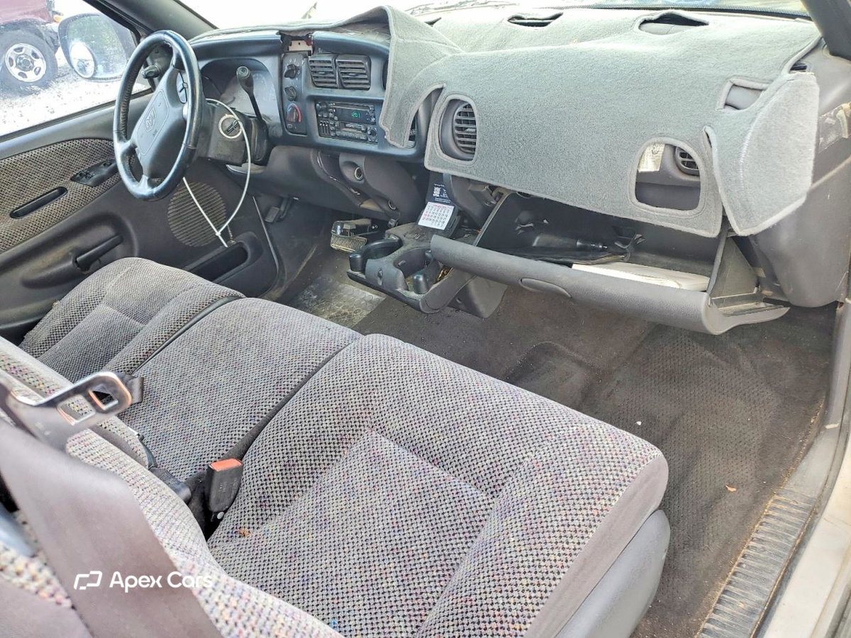 Dodge RAM 2001