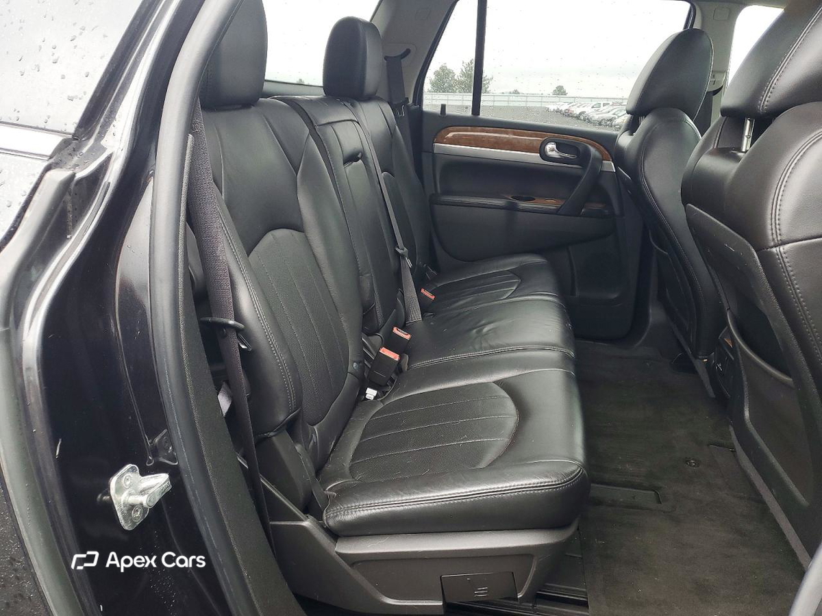 Buick Enclave 2011