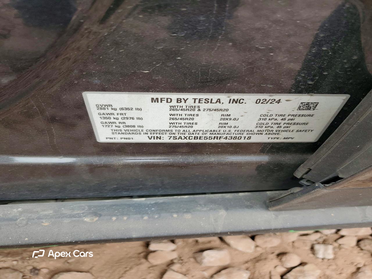 Tesla Model X 2024