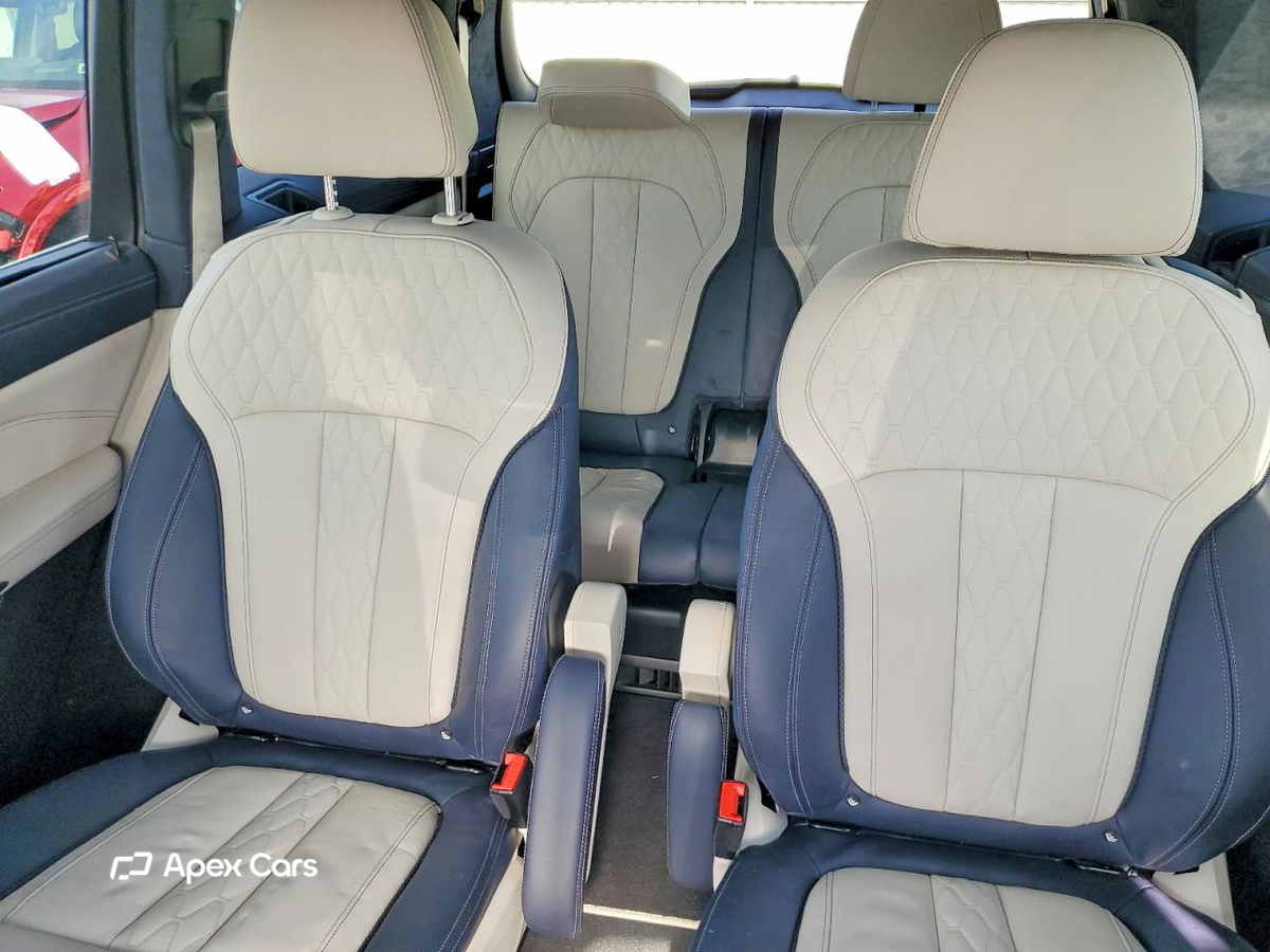 BMW X7 2020