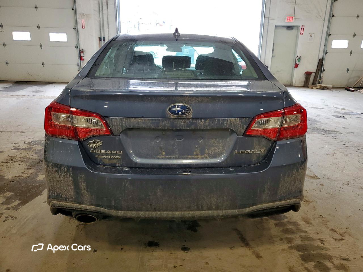 Subaru Legacy 2018