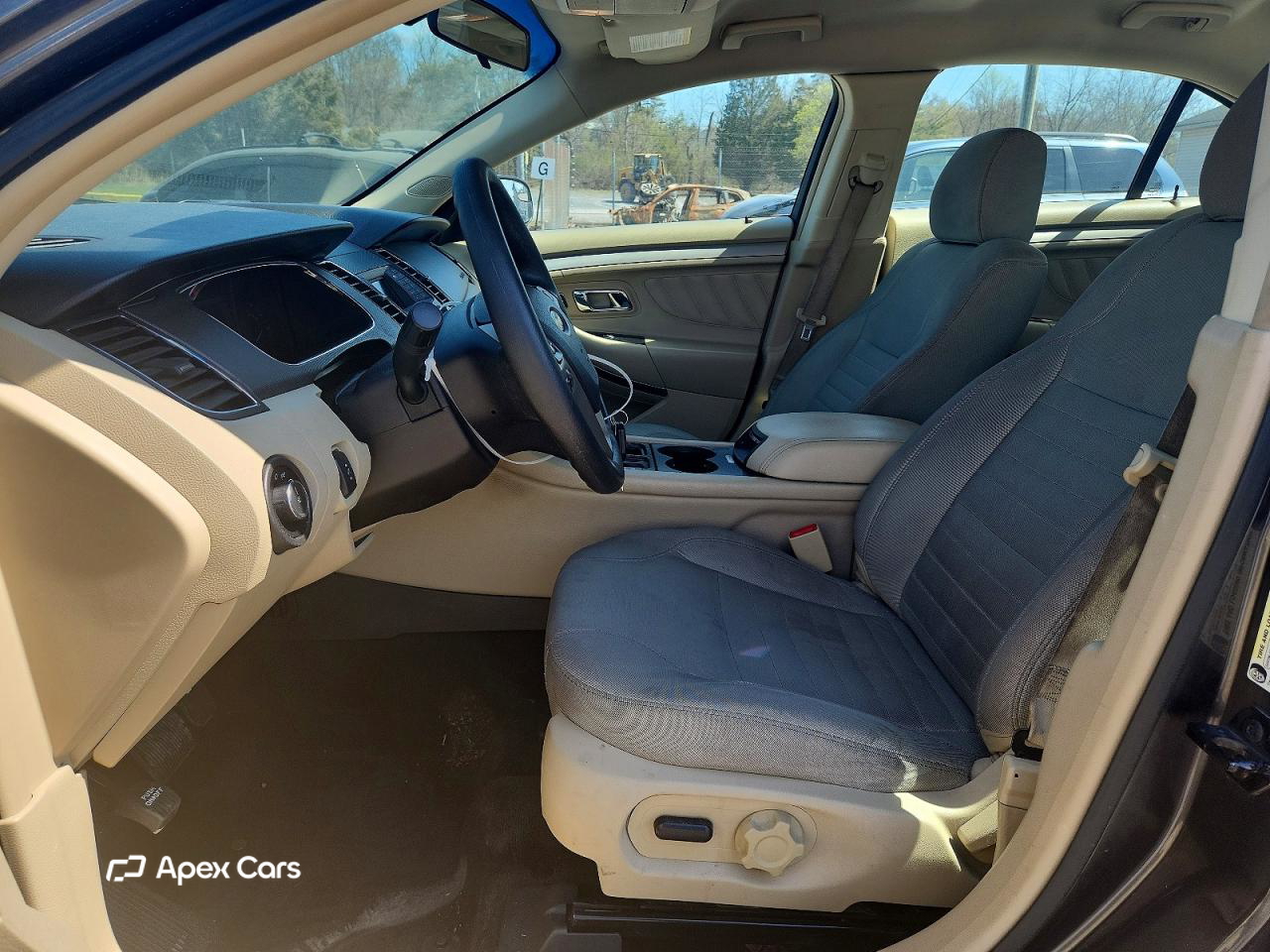 Ford Taurus 2017