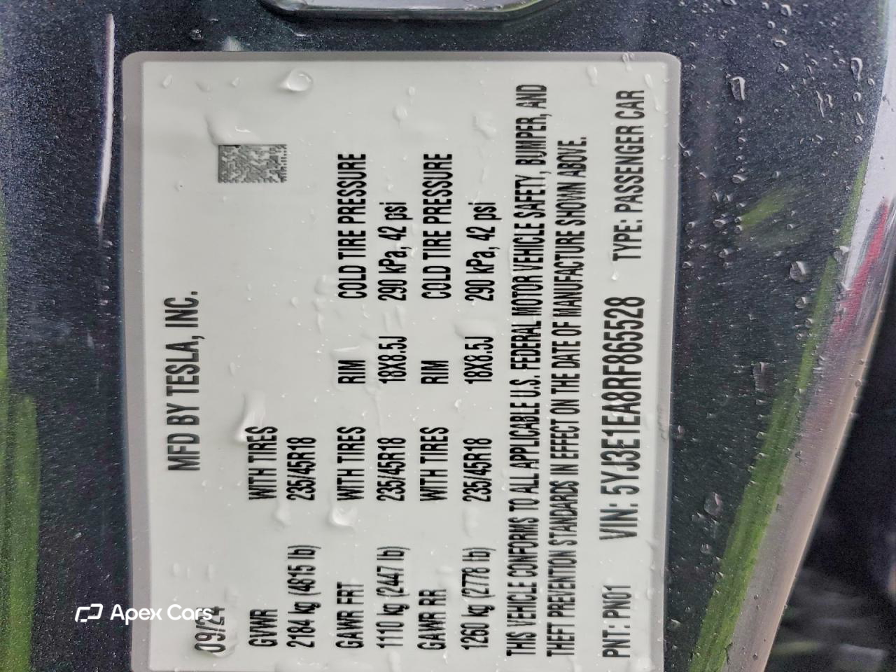 Tesla Model 3 2024