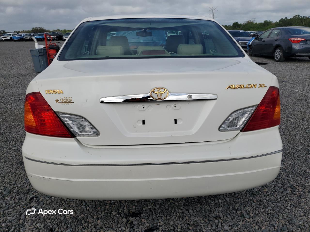 Toyota Avalon 2000