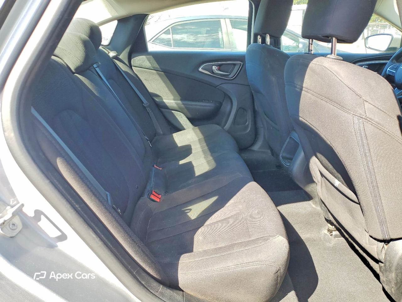 Chrysler 200 2015