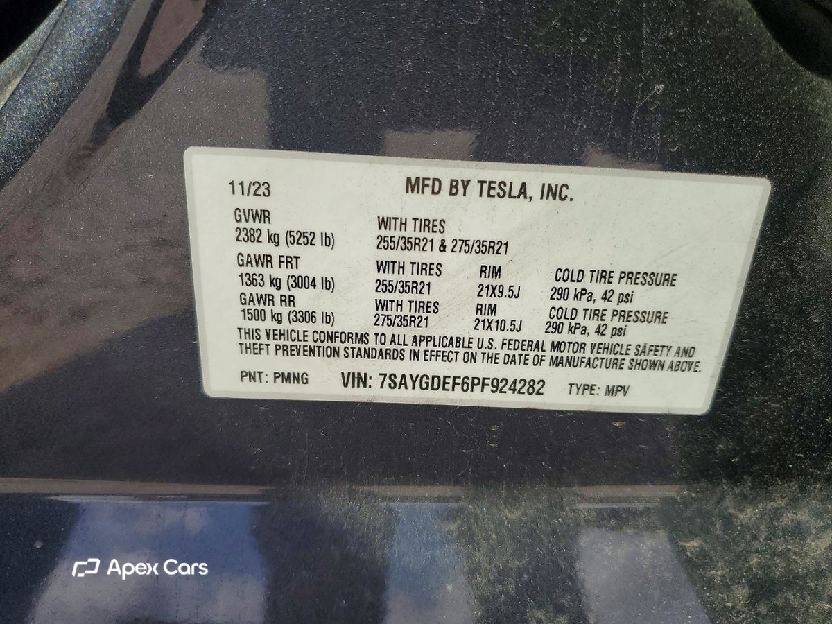 Tesla Model Y 2023