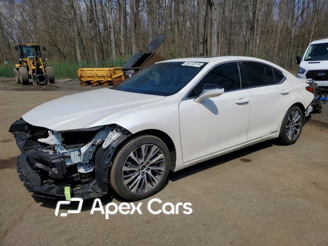 Lexus ES 2021 - Image 1 of 14