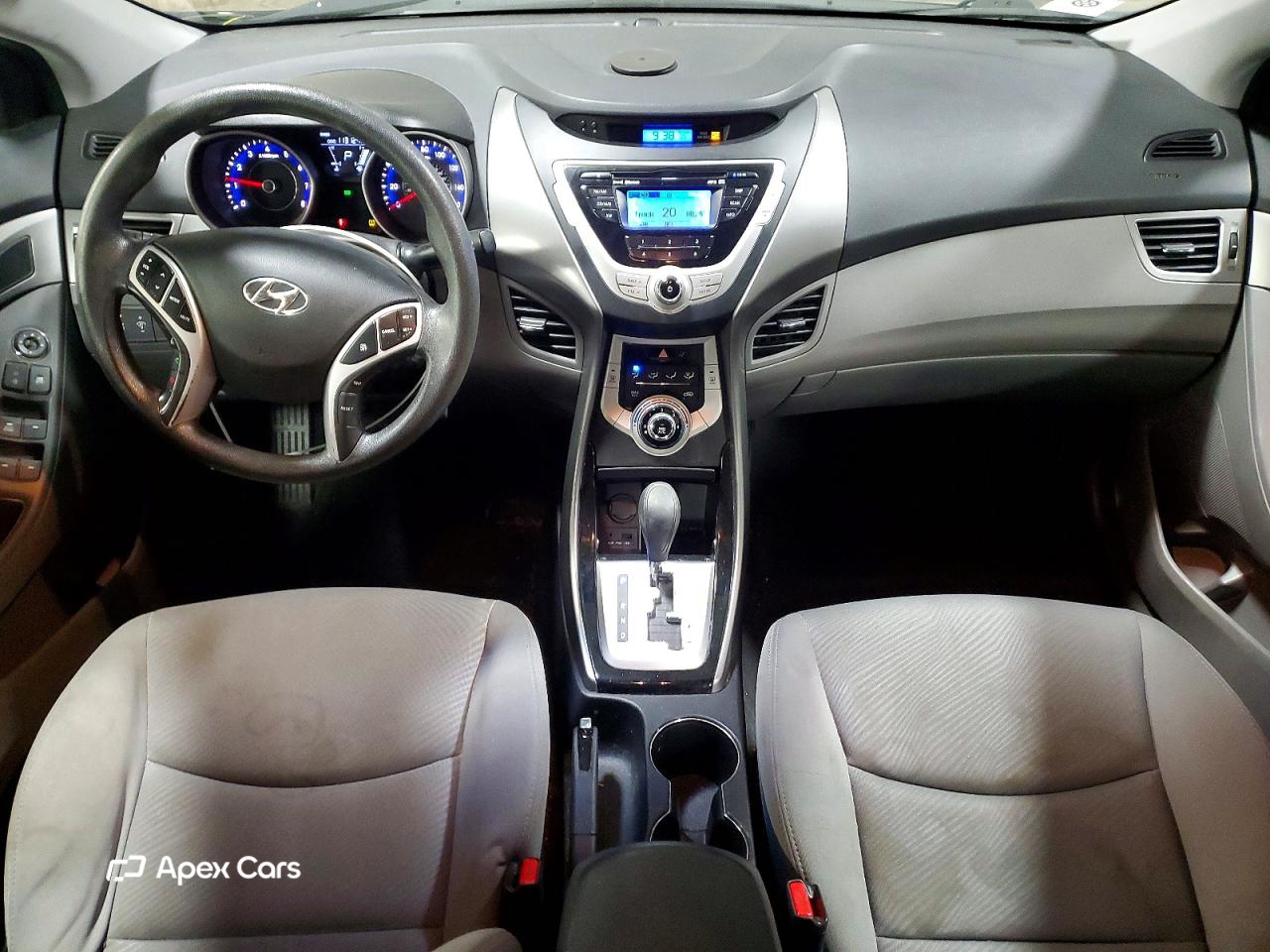 Hyundai Elantra 2012