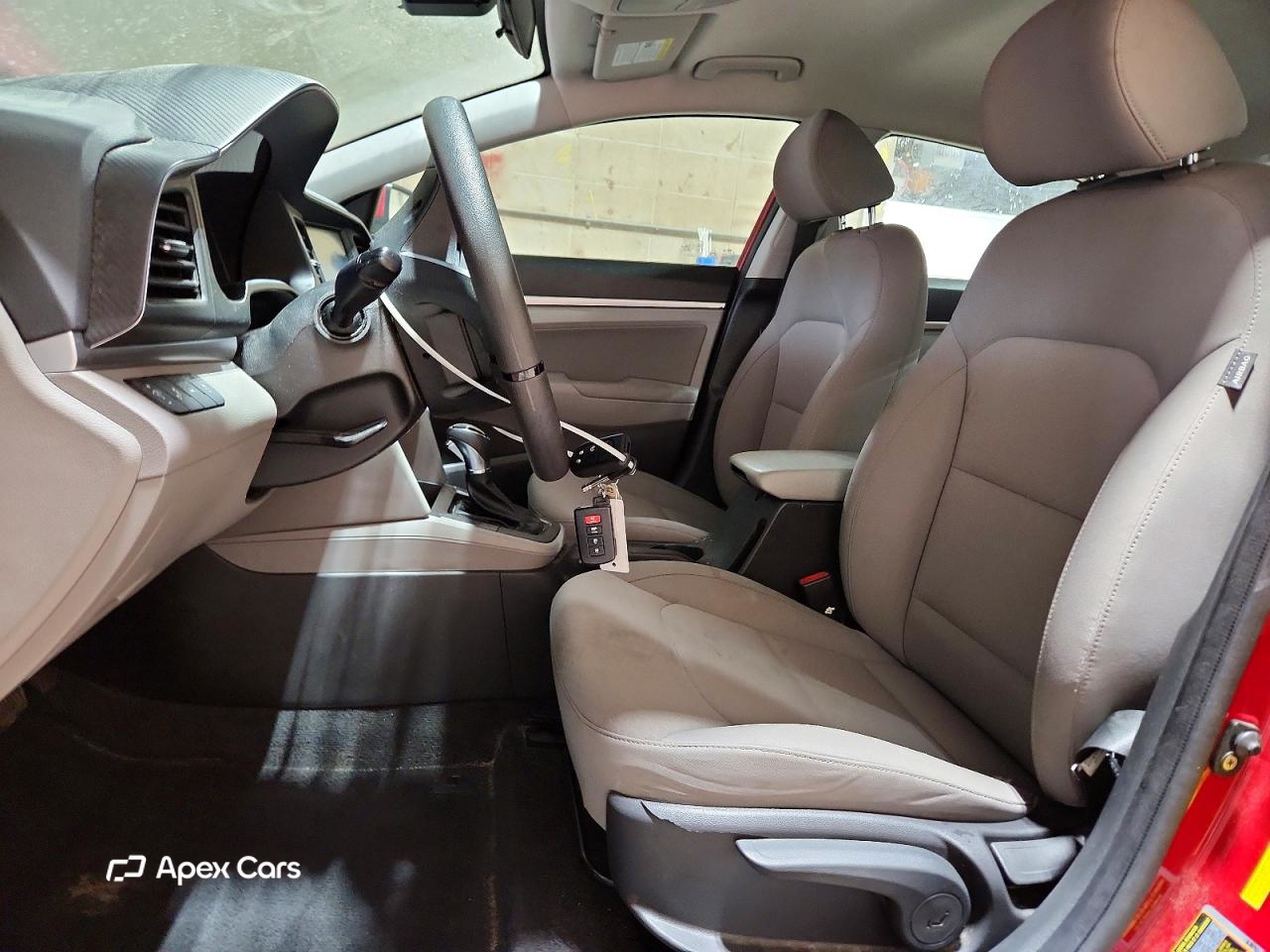 Hyundai Elantra 2020