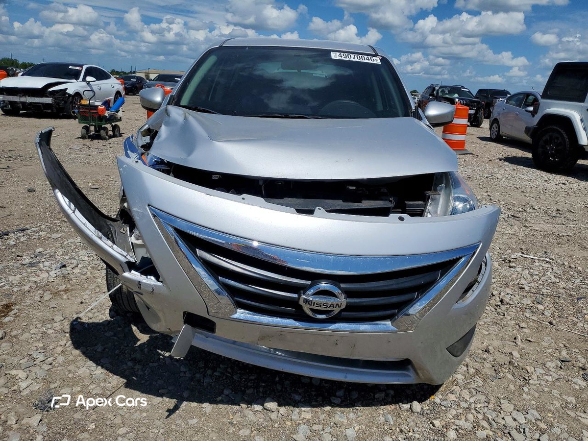 Nissan Versa 2017