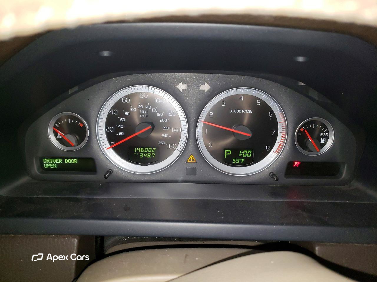 Volvo XC90 2011