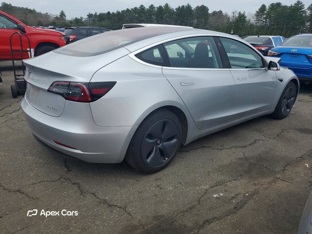 Tesla Model 3 2018