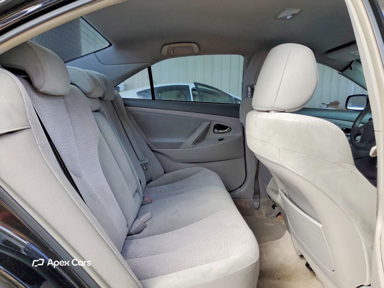 Toyota Camry 2011