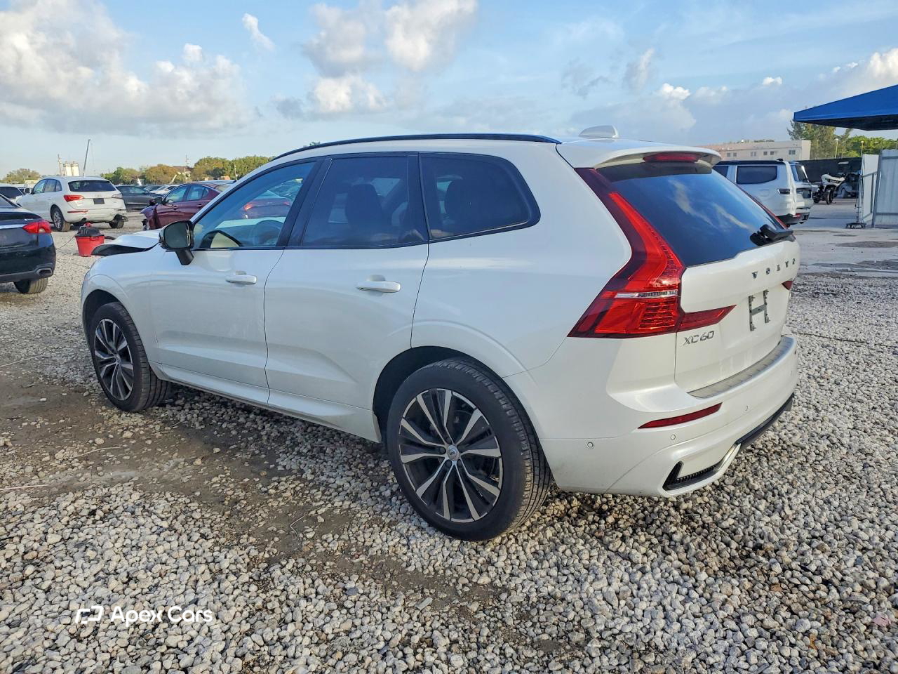 Volvo XC60 2025