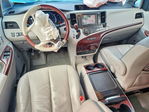 Toyota Sienna 2012