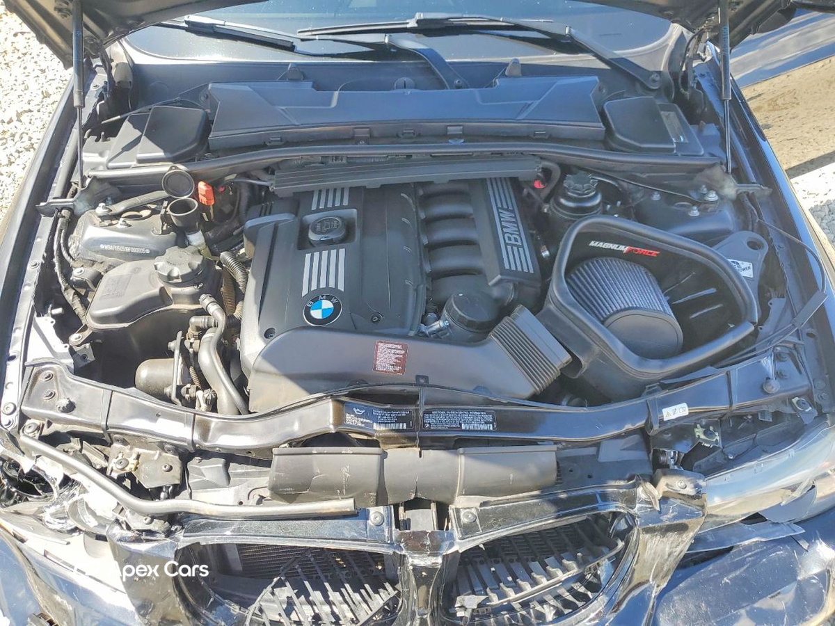 BMW Series 3 2011