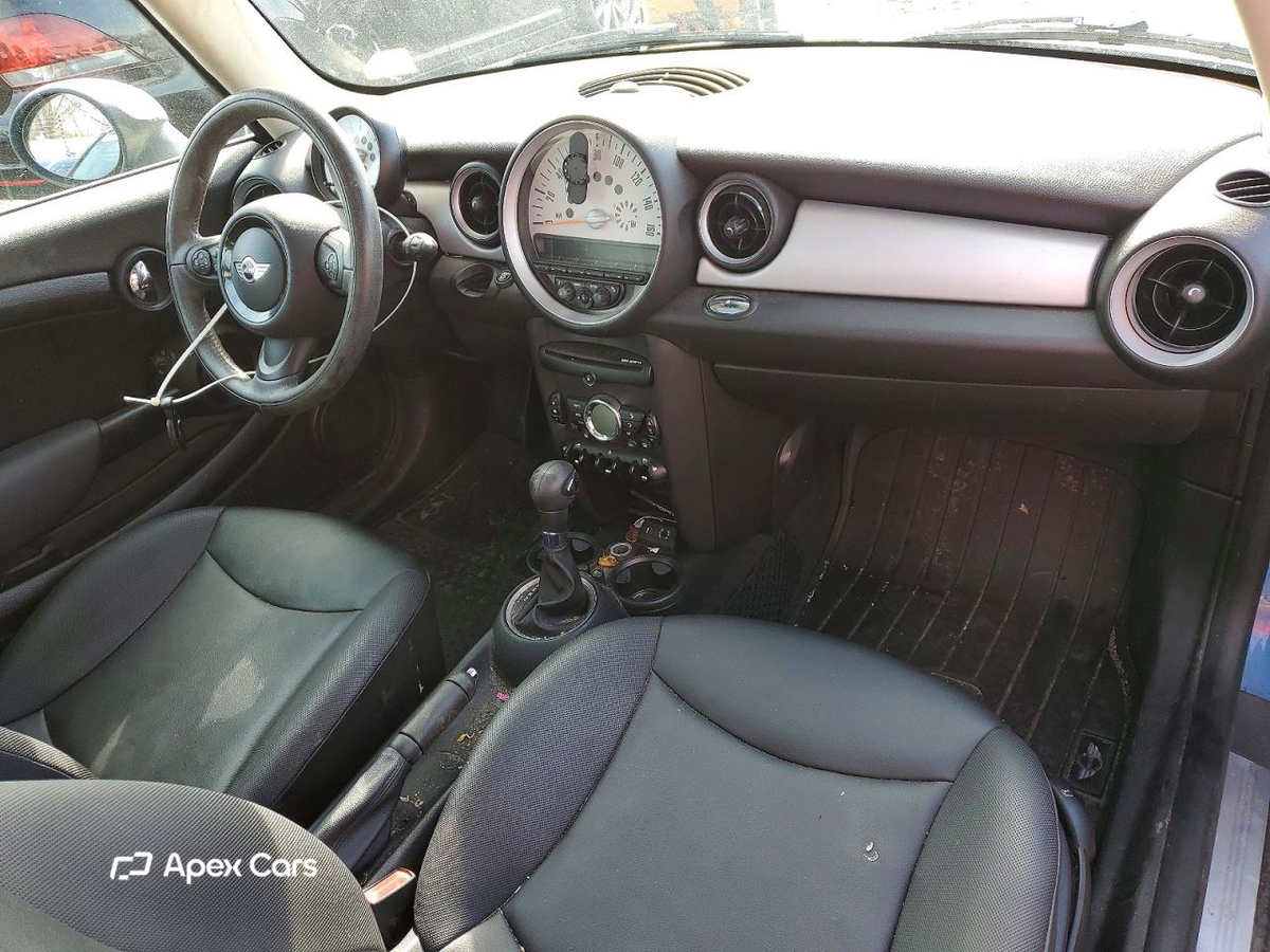 MINI Cooper 2013