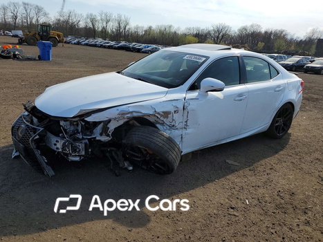 Lexus IS 2017 - Image 1 of 14