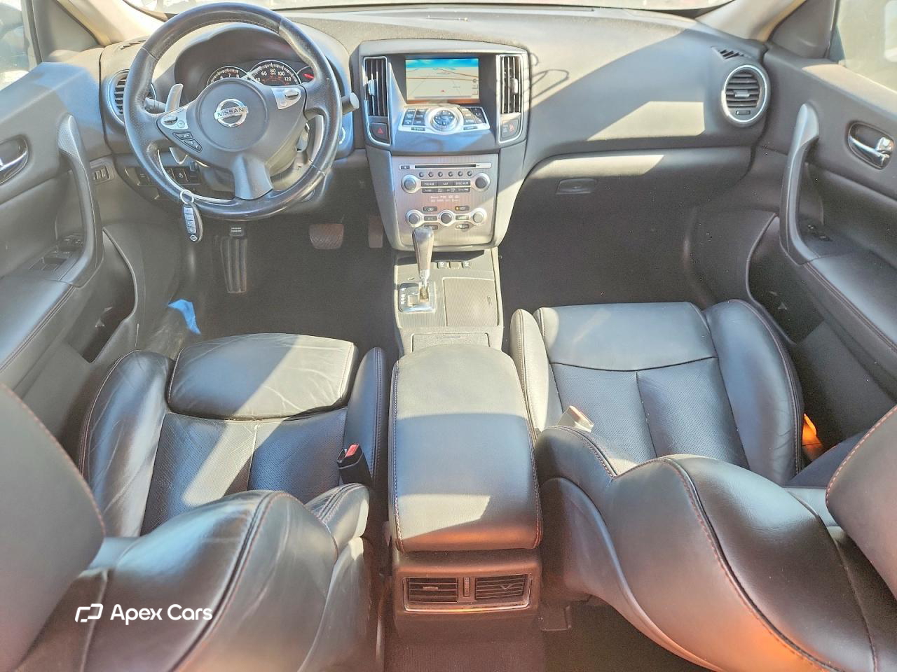 Nissan Maxima 2010