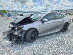 Toyota Camry 2025