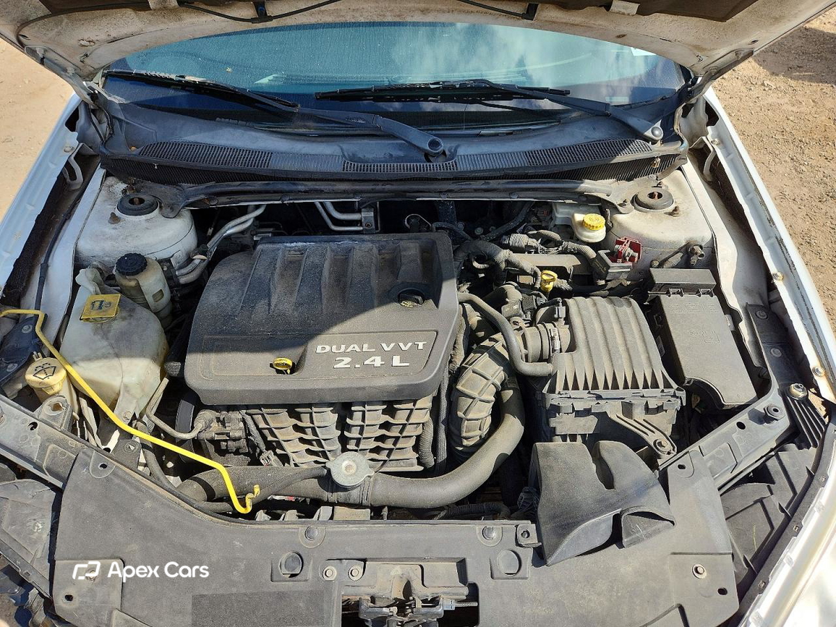 Chrysler 200 2012