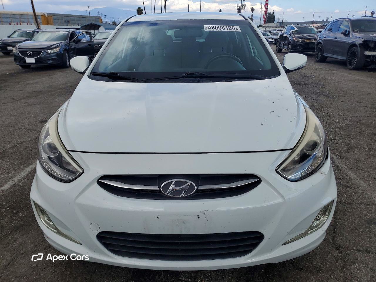 Hyundai Accent 2015